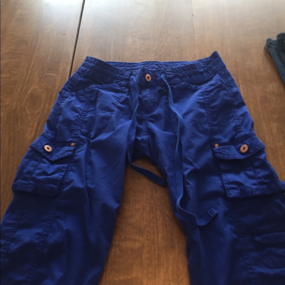 Arizona Blue Capri pants size 3